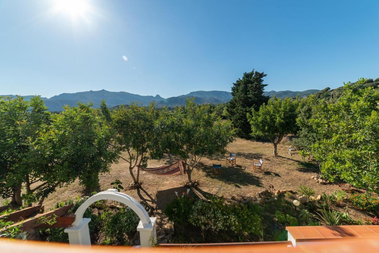 Fabulous Apartment With Amazing View Villasimius Eksteriør billede
