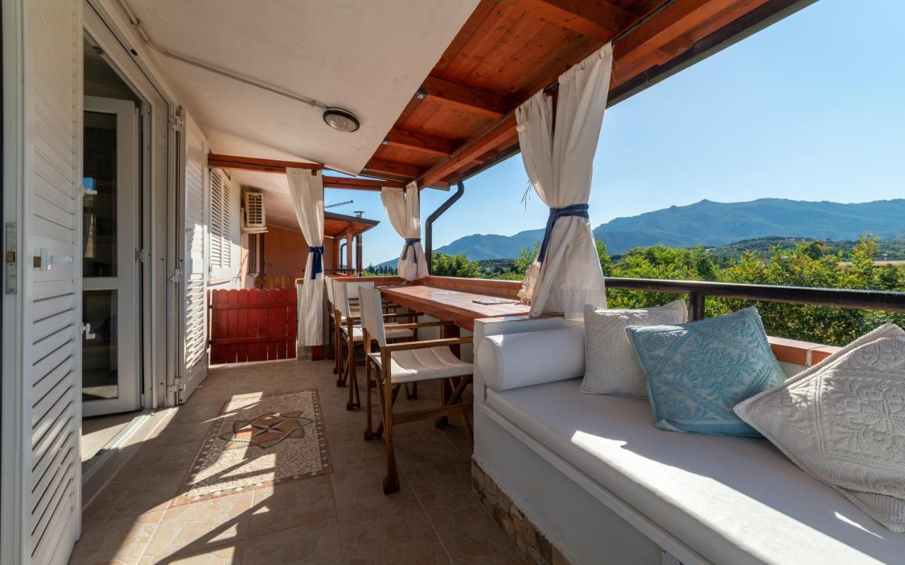 Fabulous Apartment With Amazing View Villasimius Eksteriør billede